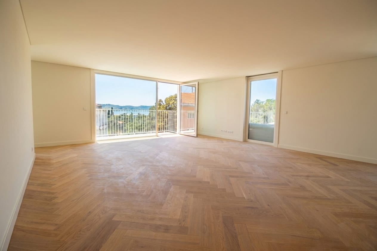 T4 duplex penthouse with terraces in Conde da Ribeira — ALCÂNTARA